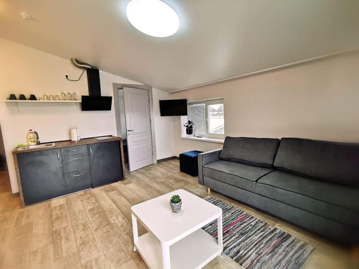 Vyturiai - Nauju Apartamentu Nuoma Sventojoje ซเวนตายิ ภายนอก รูปภาพ