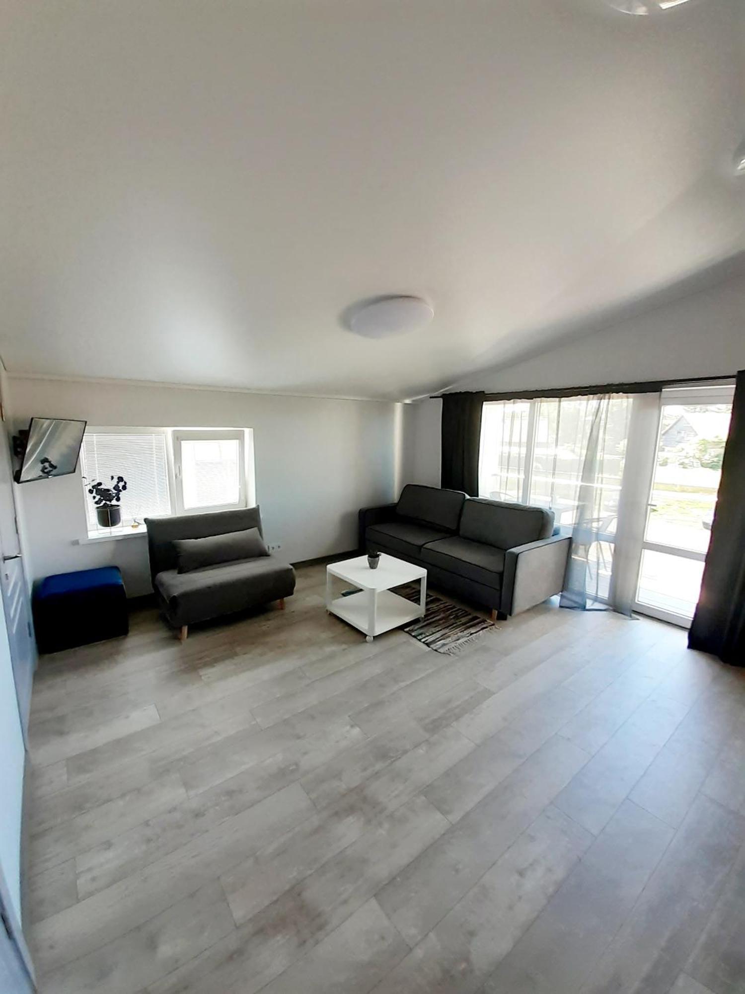 Vyturiai - Nauju Apartamentu Nuoma Sventojoje ซเวนตายิ ภายนอก รูปภาพ